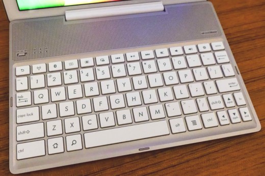 white-zenpad-10-keyboard-dock